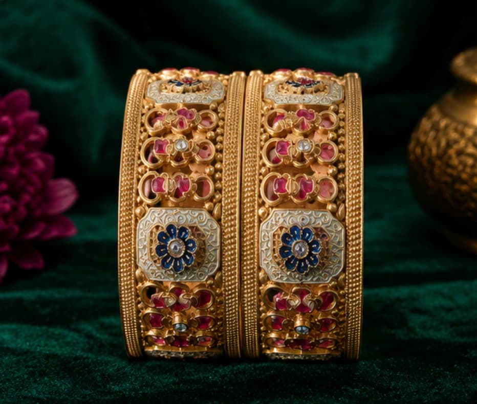 Rajwadi Traditional Churi